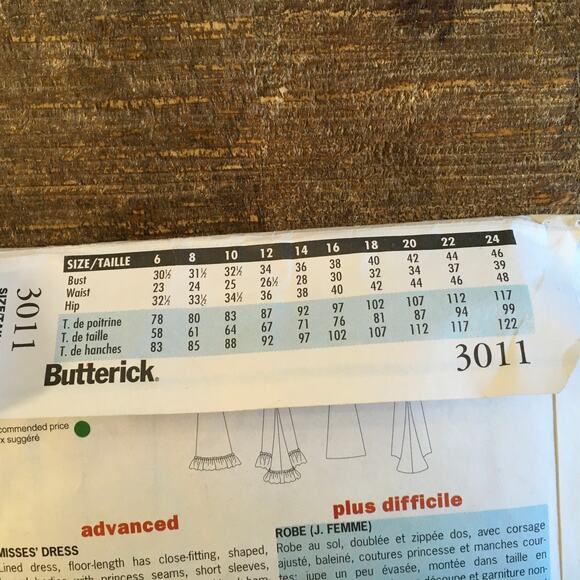 Sewing Pattern Butterick 3011 Womens Edwardian Titanic Maiden Gown 6 8 10 UNCUT - Picture 3 of 3